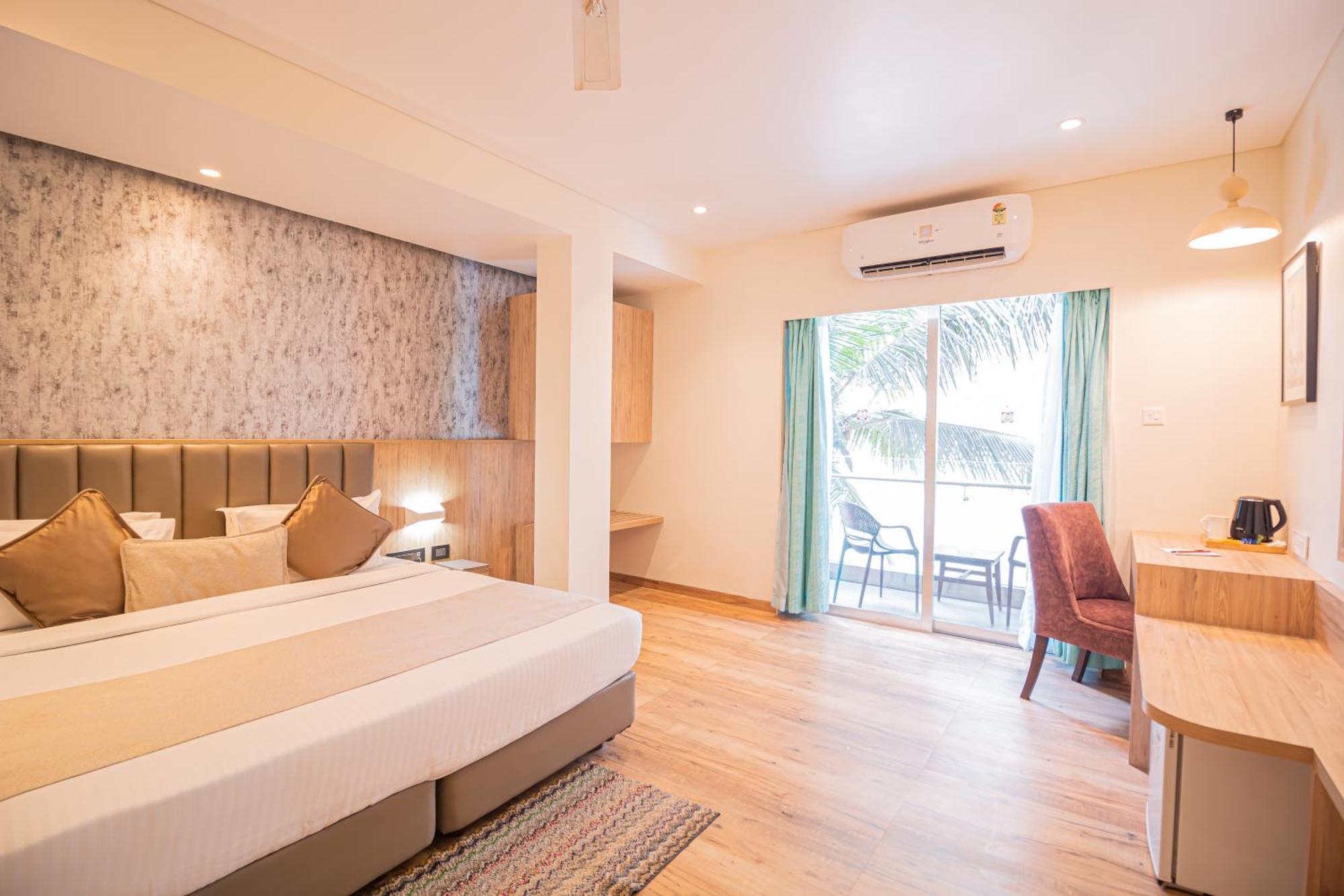 Celestiial , Hotel Candolim