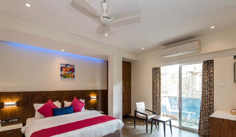 Hotel Celestiial , Candolim
